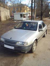 1990 Opel Vectra Pictures