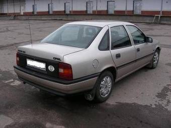 1991 Opel Vectra Photos
