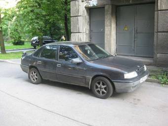 1991 Opel Vectra Photos