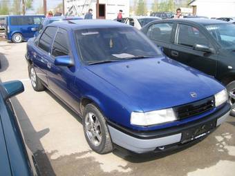 1992 Opel Vectra Photos