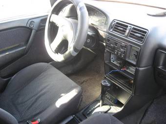 1993 Opel Vectra Pictures