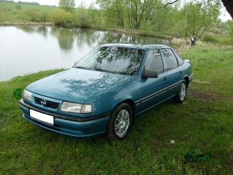 1993 Opel Vectra Photos