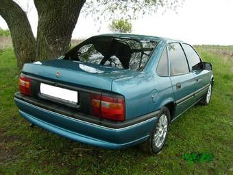 1993 Opel Vectra Pictures