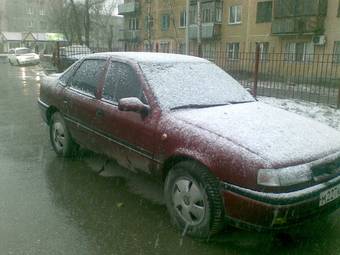 1993 Opel Vectra Photos