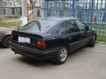 1993 Opel Vectra Pictures