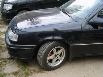 1993 Opel Vectra Photos
