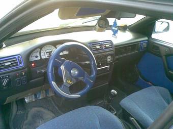 1993 Opel Vectra Photos