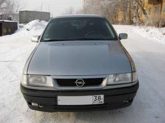 1994 Opel Vectra Photos