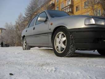 1994 Opel Vectra Wallpapers