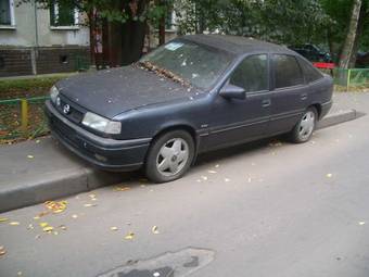 1994 Opel Vectra Photos