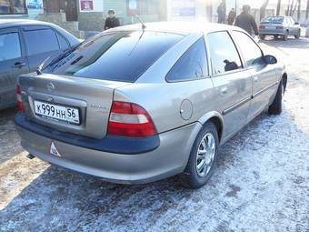 1996 Opel Vectra Photos