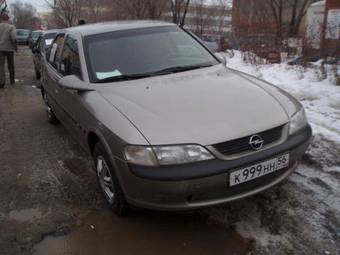 1996 Opel Vectra Photos