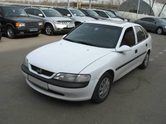 1996 Opel Vectra Pictures