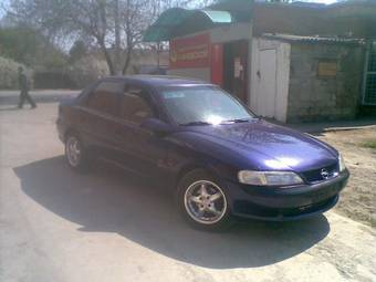 1996 Opel Vectra Pics