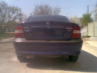 1996 Opel Vectra Pictures