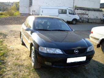 1996 Opel Vectra Photos