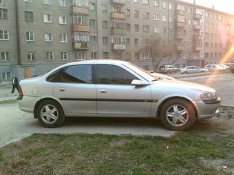 1996 Opel Vectra Photos