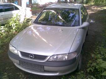 1996 Opel Vectra Pictures