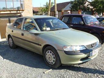 1996 Opel Vectra Photos