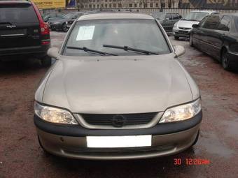 1996 Opel Vectra Pictures