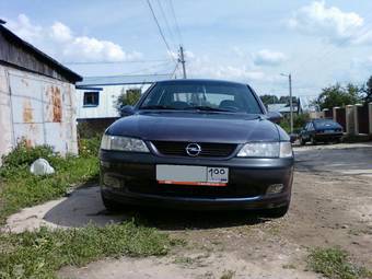 1996 Opel Vectra Photos