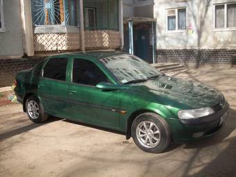 1997 Opel Vectra Pictures