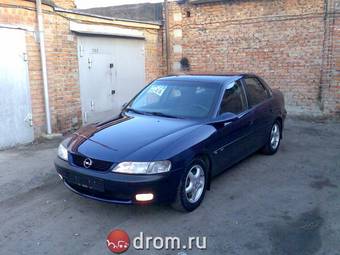 1997 Opel Vectra Pictures