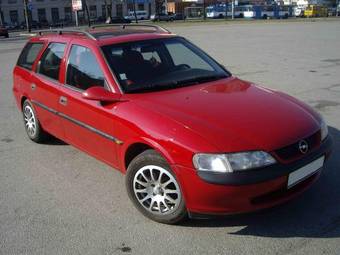 1997 Opel Vectra Photos