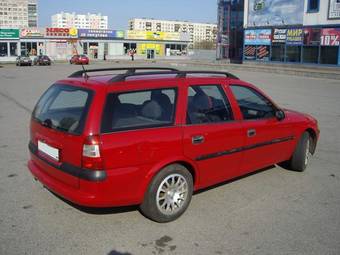1997 Opel Vectra Photos