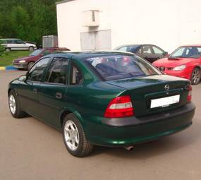 1997 Opel Vectra Photos