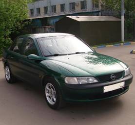 1997 Opel Vectra Photos