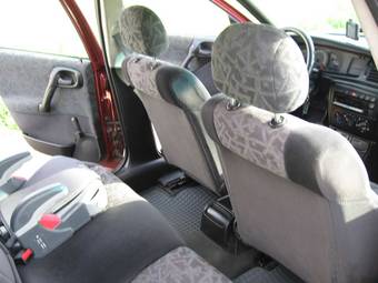 1997 Opel Vectra Pictures