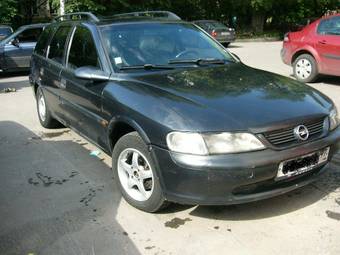 1997 Opel Vectra Photos