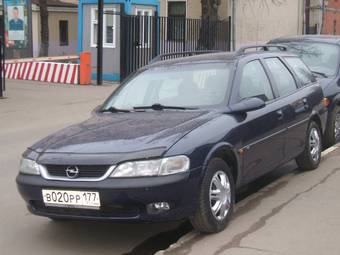 1997 Opel Vectra Photos