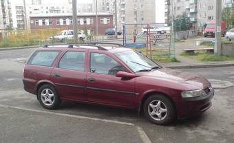 1997 Opel Vectra Photos