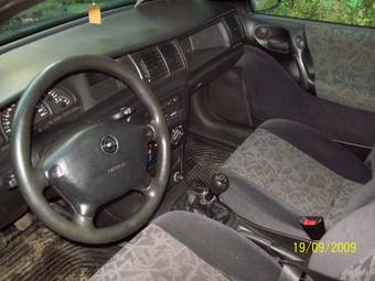 1997 Opel Vectra Wallpapers