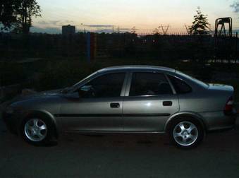 1998 Opel Vectra