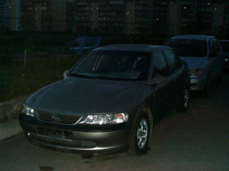 1998 Opel Vectra