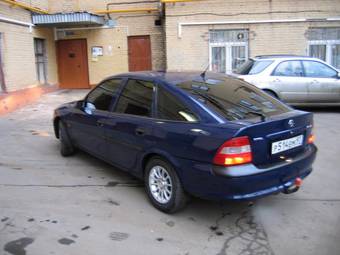 1998 Opel Vectra