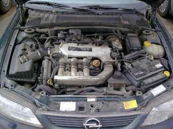 1998 Opel Vectra Photos