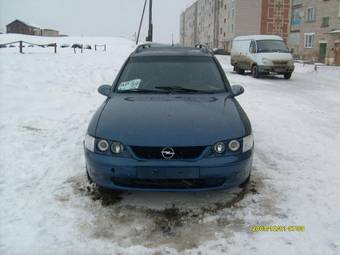 1998 Opel Vectra Pics