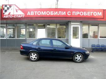 1998 Opel Vectra Photos