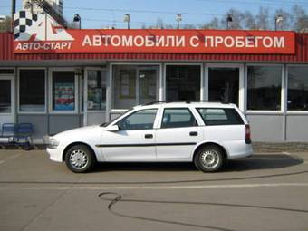 1998 Opel Vectra Images