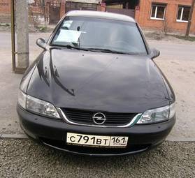 1998 Opel Vectra Pictures