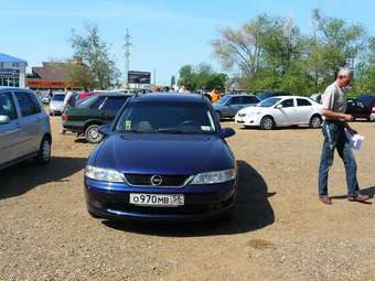 1999 Opel Vectra