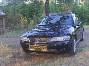 1999 Opel Vectra Photos