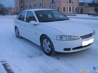 1999 Opel Vectra Pictures