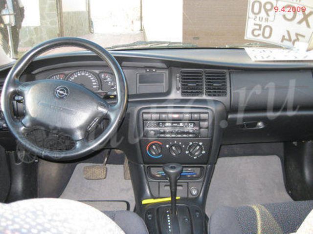 2000 Opel Vectra