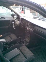 2000 Opel Vectra Photos