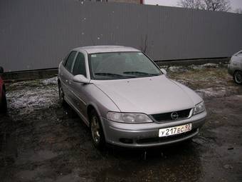 2000 Opel Vectra
